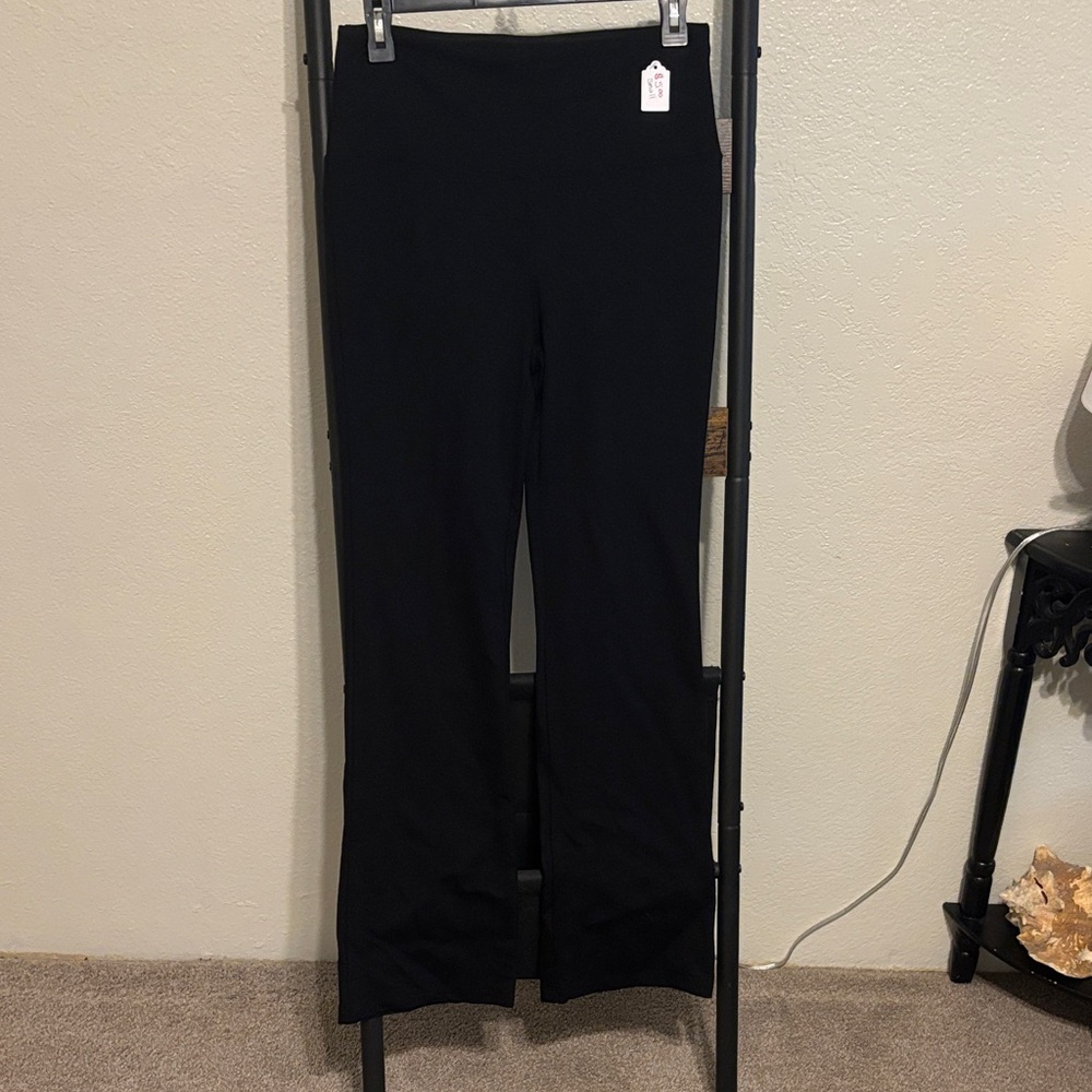 Black Flared leggings